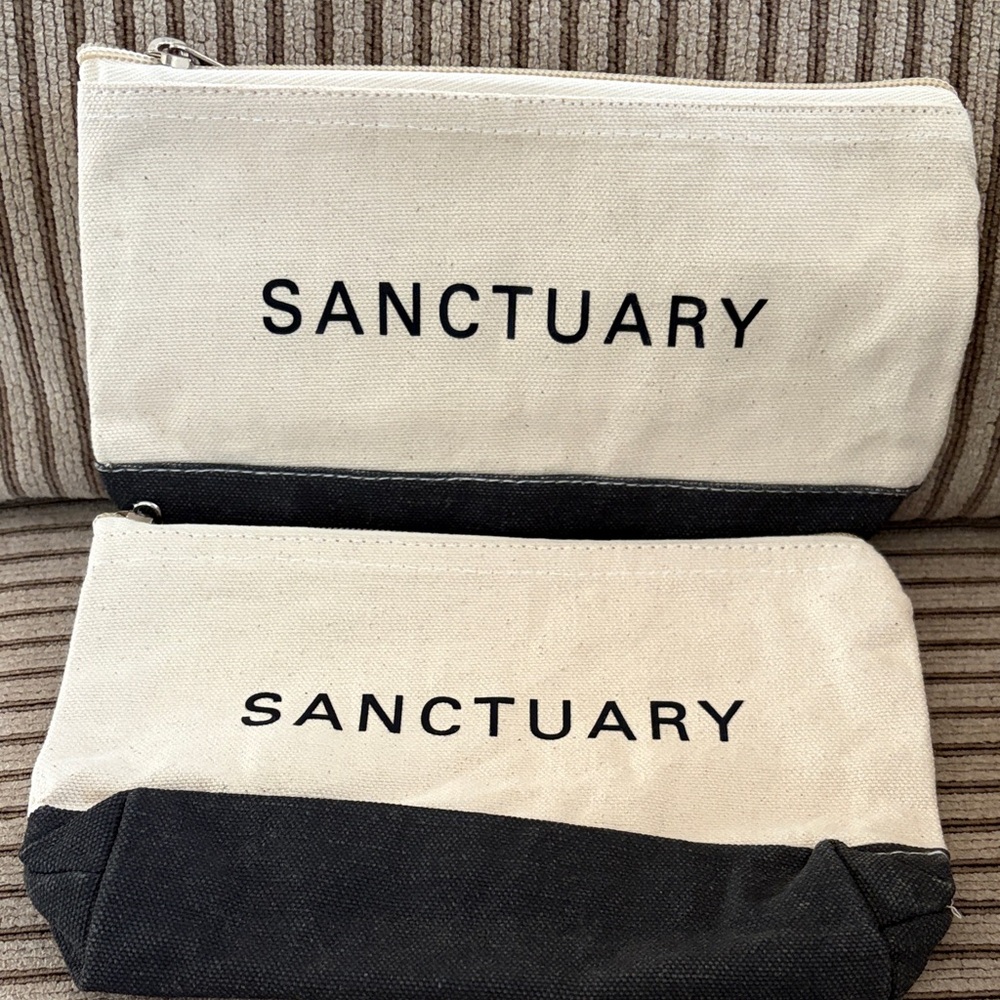NWOT-Sanctuary Black and Cream Cosmetic Bag:- Set of 2.